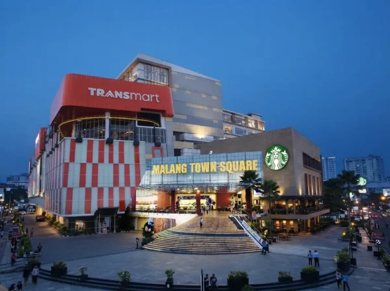 Dekat dengan Mall Malang
Mall Matos